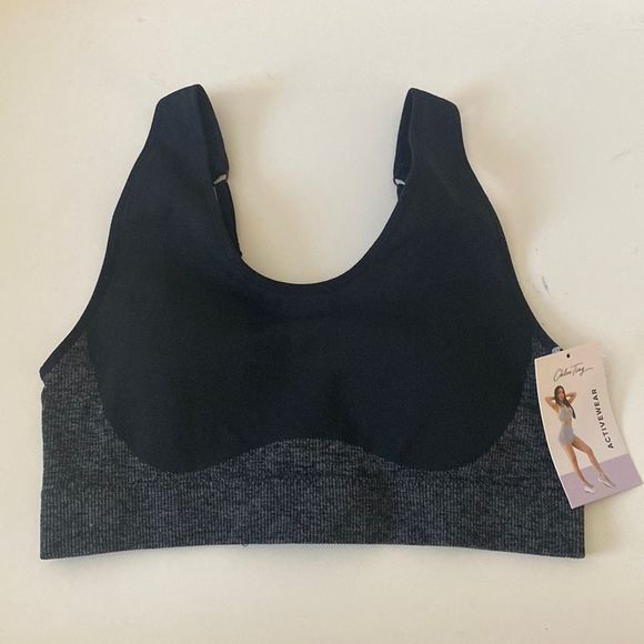 Chloe Ting Women's Seamless Sports Bra with Wide Bottom Band Size Medium - Picture 2 of 5